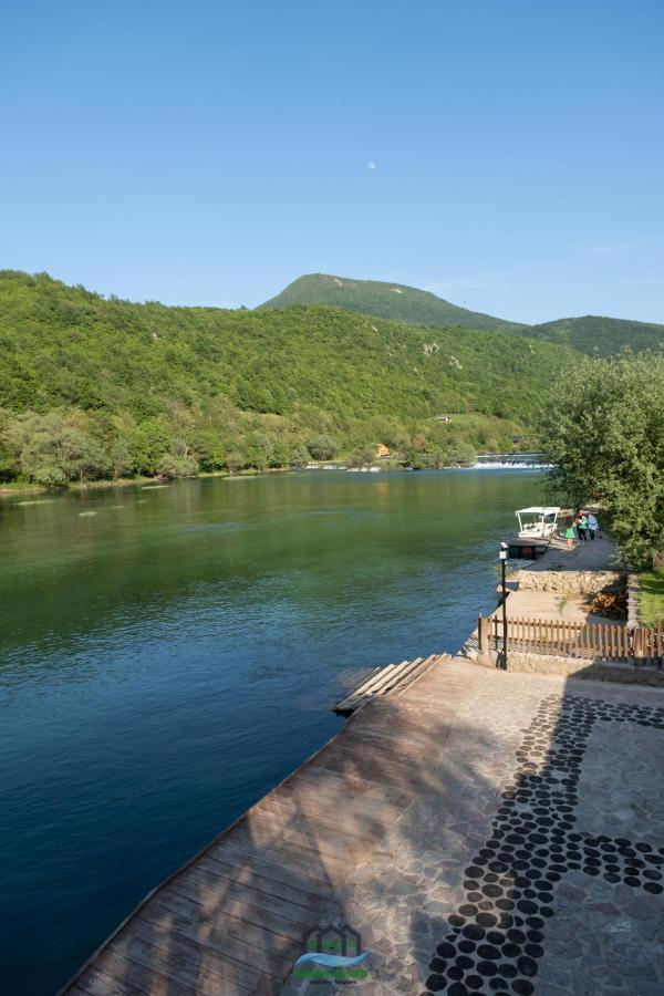 Holiday Houses Green Queen Bihać Buitenkant foto